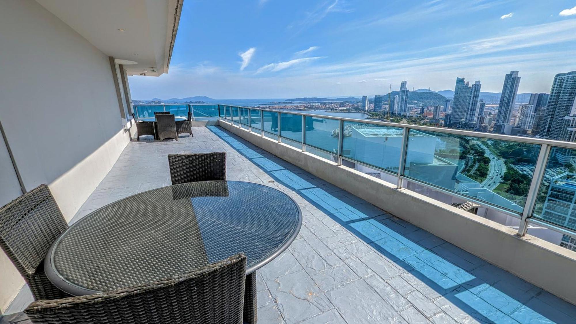 Yc 3602 L Apartamento 2Br En Av Balboa Panama Stadt Exterior foto